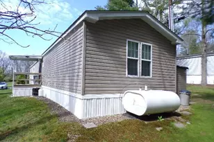 141 Gold Ln, Stroudsburg, PA 18360 - Photo 8