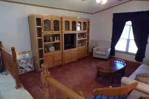141 Gold Ln, Stroudsburg, PA 18360 - Photo 12
