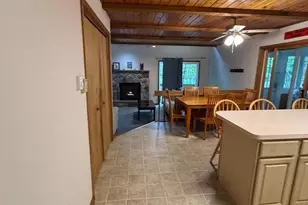 237 Choctaw Dr, Pocono Lake, PA 18347 - Photo 18