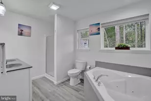 8595 Periwinkle Dr, Tobyhanna, PA 18466 - Photo 24
