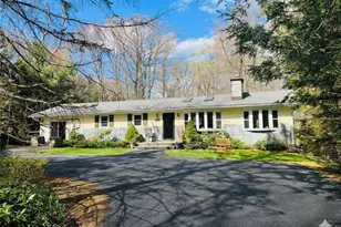 215 Larch Oval, Tobyhanna, PA 18466 - Photo 1