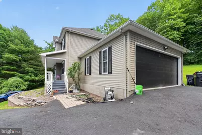 316 Reagan Drive, East Stroudsburg, PA 18301 - Photo 4