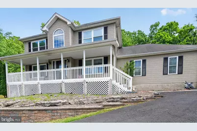 316 Reagan Drive, East Stroudsburg, PA 18301 - Photo 2
