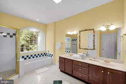 237 Eastshore Drive, East Stroudsburg, PA 18301 - Photo 32