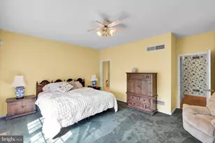 237 Eastshore Dr, East Stroudsburg, PA 18301 - Photo 30