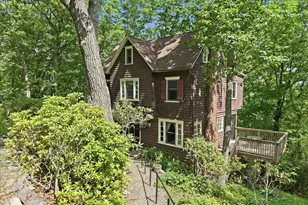 90 Oak Ln, Pocono Manor, PA 18349 - Photo 4