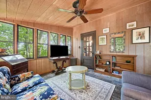90 Oak Ln, Pocono Manor, PA 18349 - Photo 20