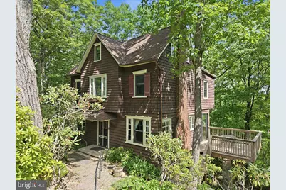 90 Oak Lane, Pocono Manor, PA 18349 - Photo 2