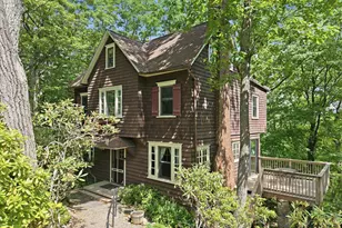 90 Oak Ln, Pocono Manor, PA 18349 - Photo 2