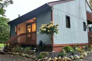 15 Ski Side Ct, Tannersville, PA 18372 - Photo 1