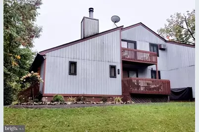 15 Ski Side Court, Tannersville, PA 18372 - Photo 2