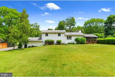 407 Colonial Drive, Stroudsburg, PA 18360 - Photo 4