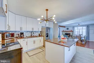 143 Cathleen Dr, East Stroudsburg, PA 18302 - Photo 1
