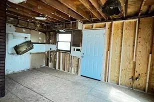 148 Inverhouse Rd, Henryville, PA 18332 - Photo 2