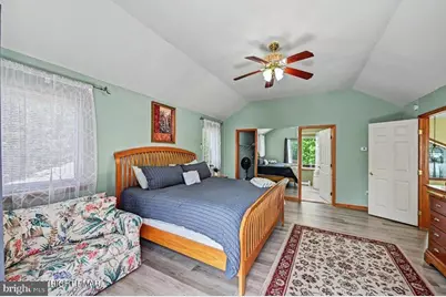 211 Nadine Boulevard, Pocono Summit, PA 18346 - Photo 34
