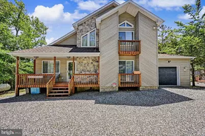 211 Nadine Boulevard, Pocono Summit, PA 18346 - Photo 2