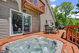 211 Nadine Blvd, Pocono Summit, PA 18346 - Photo 12