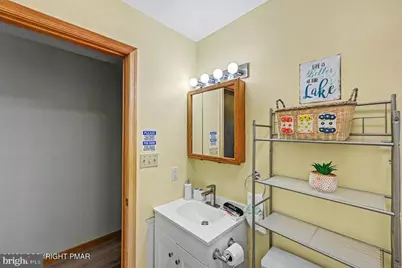 211 Nadine Boulevard, Pocono Summit, PA 18346 - Photo 46