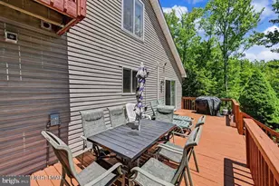 211 Nadine Blvd, Pocono Summit, PA 18346 - Photo 16