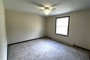 1187 Carriage Ln, Tobyhanna, PA 18466 - Photo 12