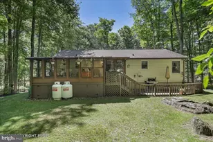 137 Outer Dr, Pocono Lake, PA 18347 - Photo 8