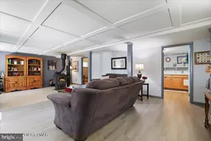 137 Outer Dr, Pocono Lake, PA 18347 - Photo 4