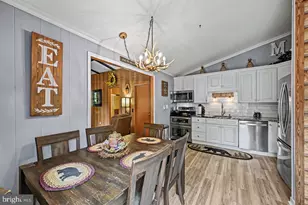 167 Tommy's Ln, Pocono Lake, PA 18347 - Photo 10