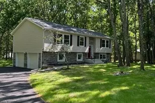 244 Upper Rdg Dr, Effort, PA 18330 - Photo 1
