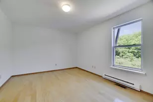 302 Rustic Dr, East Stroudsburg, PA 18302 - Photo 20