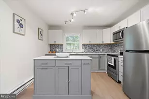 4172 Brook Ct, Tobyhanna, PA 18466 - Photo 16