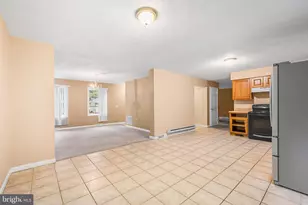 313 Lower Lakeview Dr, East Stroudsburg, PA 18302 - Photo 8