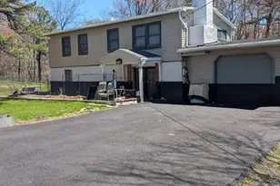 1514 Clover Rd, Long Pond, PA 18334 - Photo 1