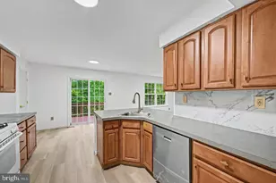 112 Cedar Ln, East Stroudsburg, PA 18302 - Photo 14