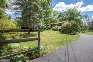 5226 Beechwood Rd, Blakeslee, PA 18610 - Photo 2