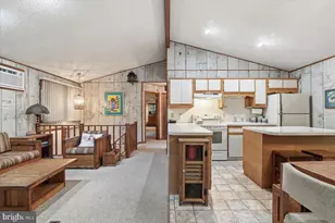 701 Watercrest Ave, Effort, PA 18330 - Photo 8