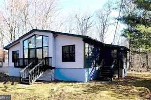 9069 Idlewild Dr, Tobyhanna, PA 18466 - Photo 2