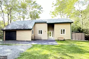1225 Kilmer Rd, Tobyhanna, PA 18466 - Photo 2