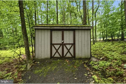 177 Jay, Effort, PA 18330 - Photo 36