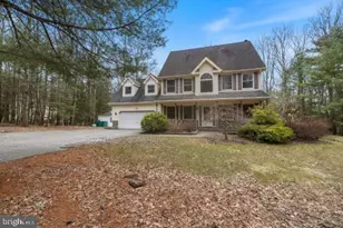 107 Lemond Dr, Saylorsburg, PA 18353 - Photo 1