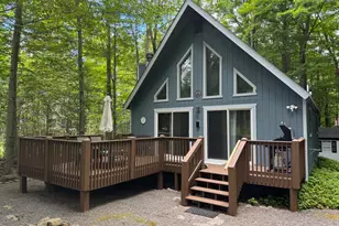 105 Moshannon Ct, Pocono Lake, PA 18347 - Photo 2