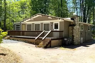 241 Champlain Dr, Tobyhanna, PA 18466 - Photo 16