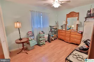 2114 Lansdale Dr, East Stroudsburg, PA 18301 - Photo 14
