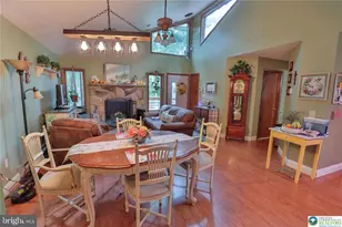 2114 Lansdale Dr, East Stroudsburg, PA 18301 - Photo 20