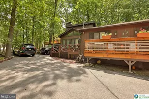 2114 Lansdale Dr, East Stroudsburg, PA 18301 - Photo 24