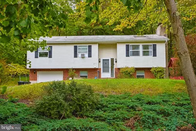 271 N Shore Drive, Albrightsville, PA 18210 - Photo 2