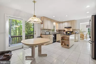 875 Greenview Drive, Stroudsburg, PA 18360 - Photo 18
