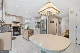 875 Greenview Dr, Stroudsburg, PA 18360 - Photo 20