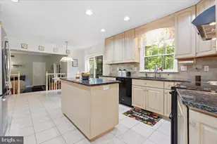 875 Greenview Dr, Stroudsburg, PA 18360 - Photo 26