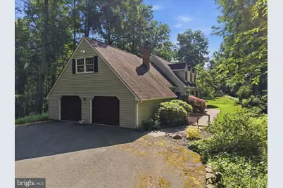 875 Greenview Drive, Stroudsburg, PA 18360 - Photo 4