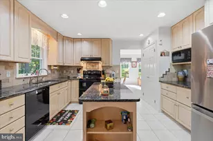 875 Greenview Dr, Stroudsburg, PA 18360 - Photo 22